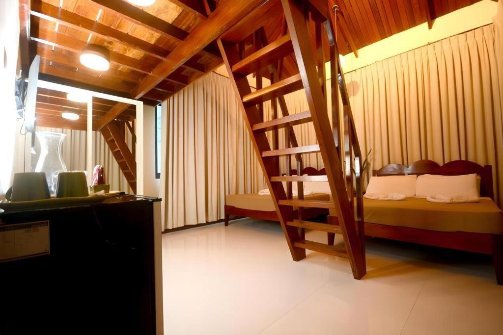Ipil Suites אל נידו מראה חיצוני תמונה